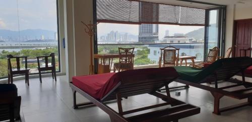 homestay view biển - khach san son trang nha trang 2