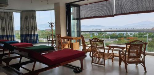 homestay view biển - khach san son trang nha trang 3
